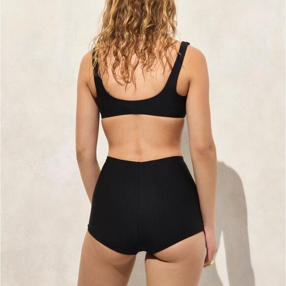 J.Crew Classic Sculpt Claudia Bikini Top WMNS L Black Removable Pads Lightweight - Picture 2 of 9